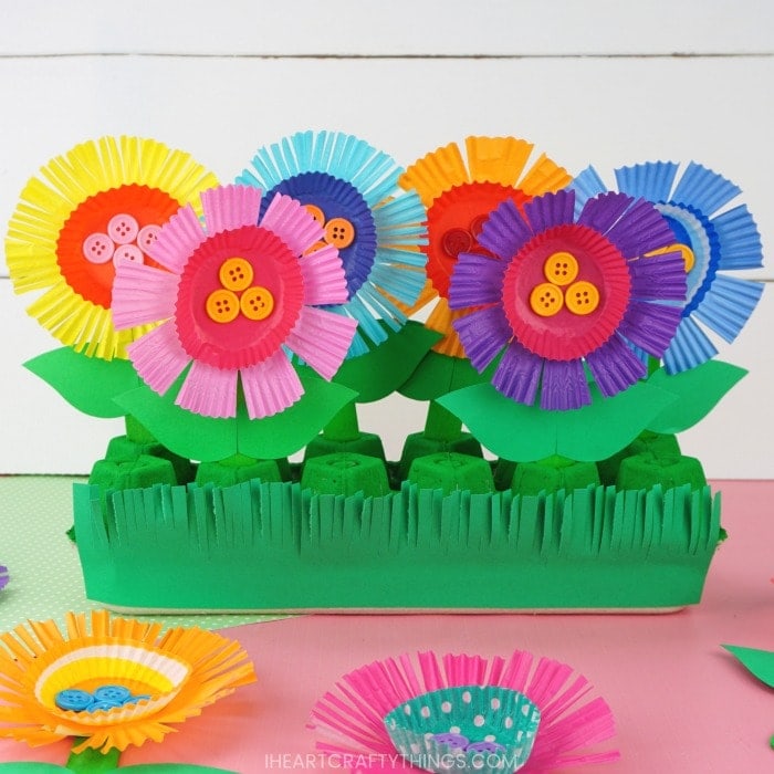 Flower Garden Craft – I Heart Crafty Things